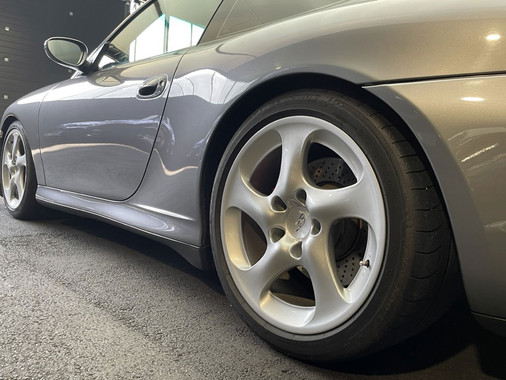 Porsche 996 Carrera 4S
