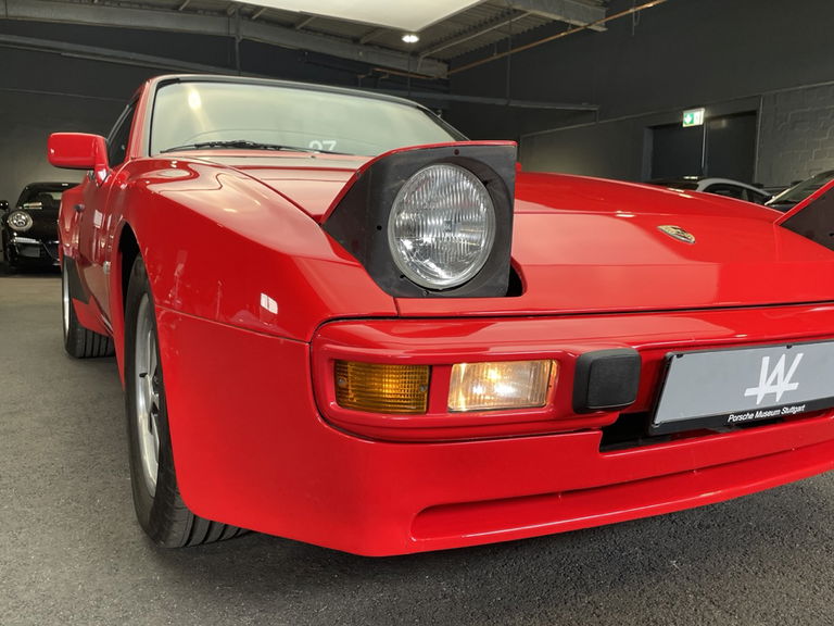 Porsche 944 Coupé