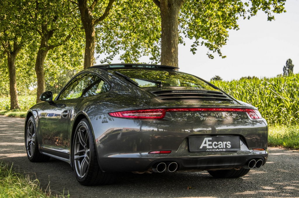Porsche 991 Carrera 4