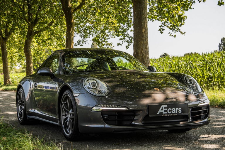 Porsche 991 Carrera 4
