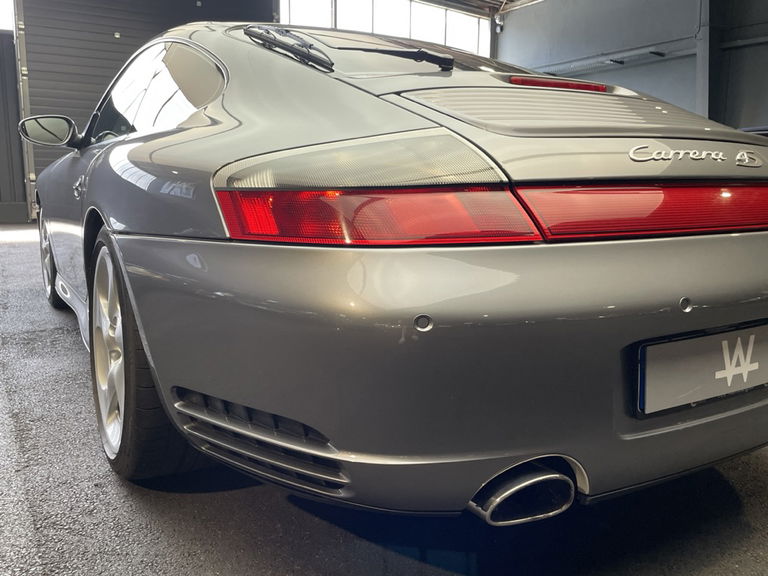 Porsche 996 Carrera 4S