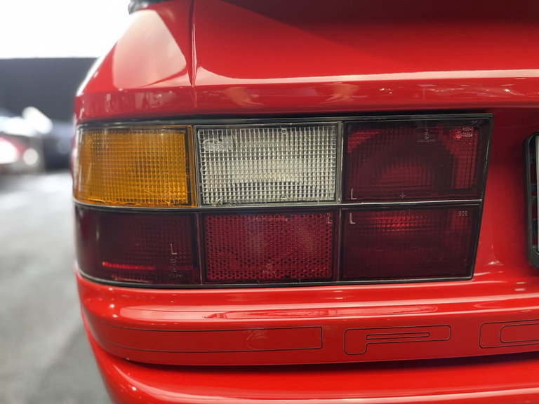 Porsche 944 Coupé
