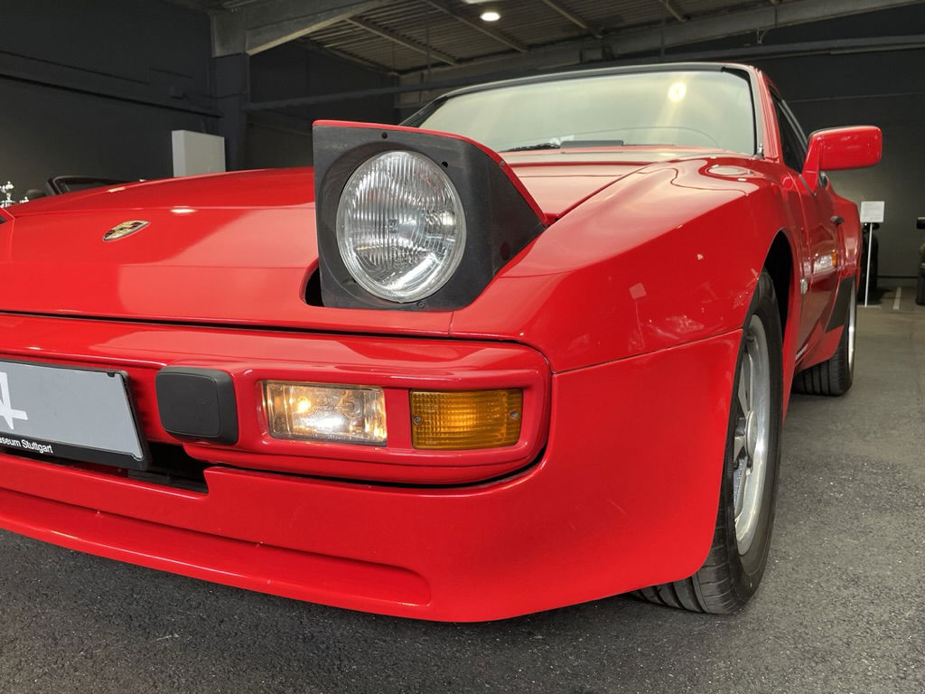 Porsche 944 Coupé