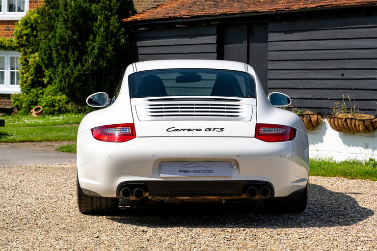 Porsche 997.2 Carrera GTS