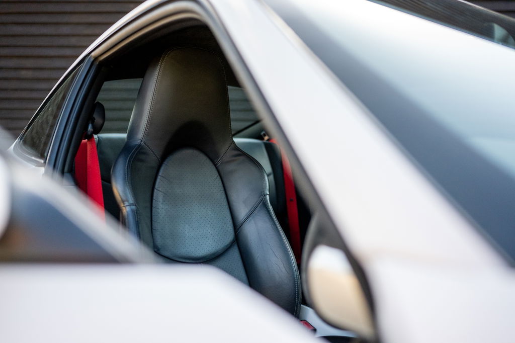 Porsche 997.2 Carrera GTS