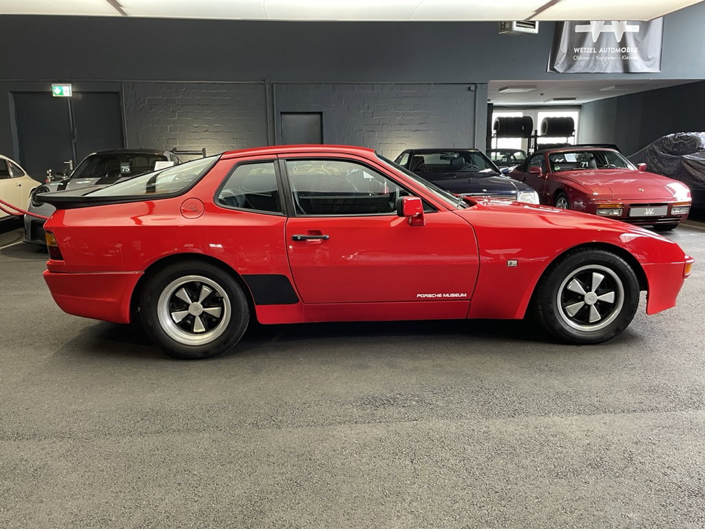 Porsche 944 Coupé