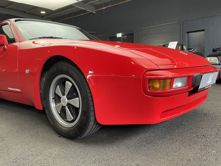 Porsche 944 Coupé
