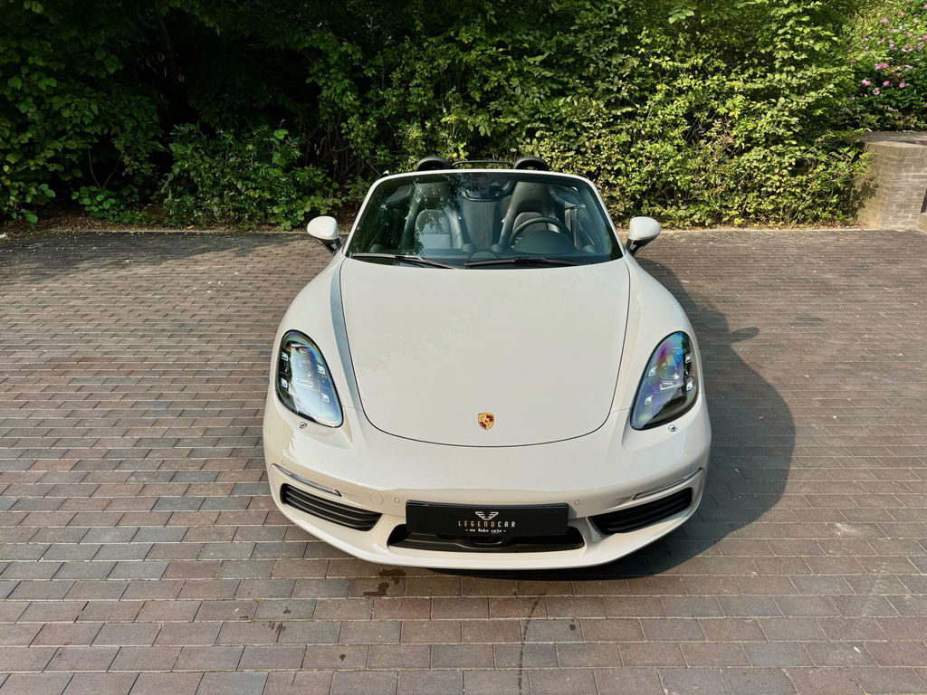 Porsche 718 Boxster