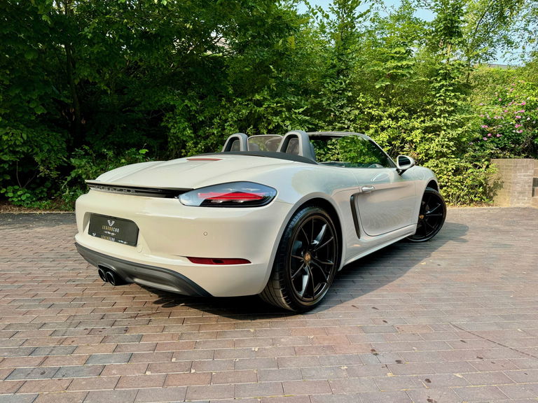 Porsche 718 Boxster
