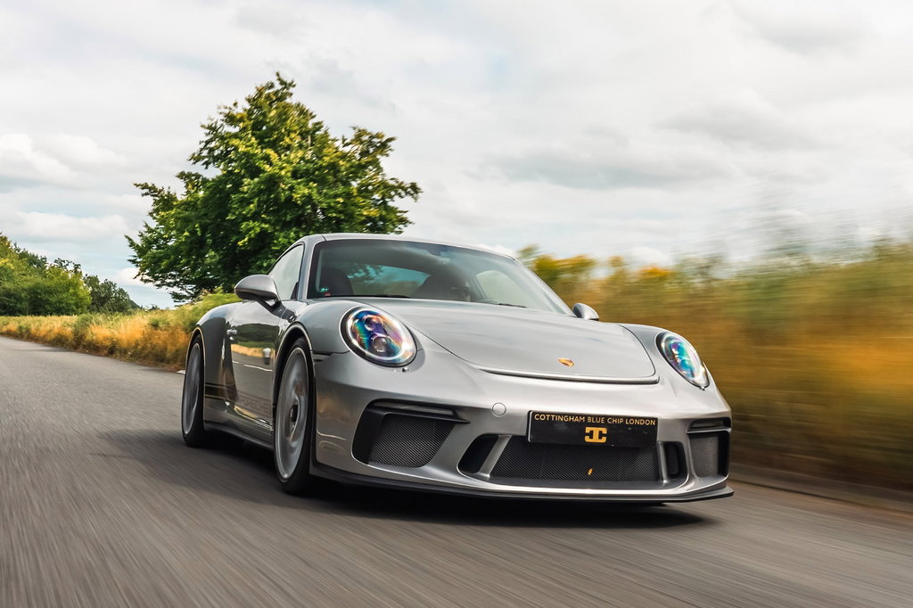 Porsche 991.2 GT3 Touring