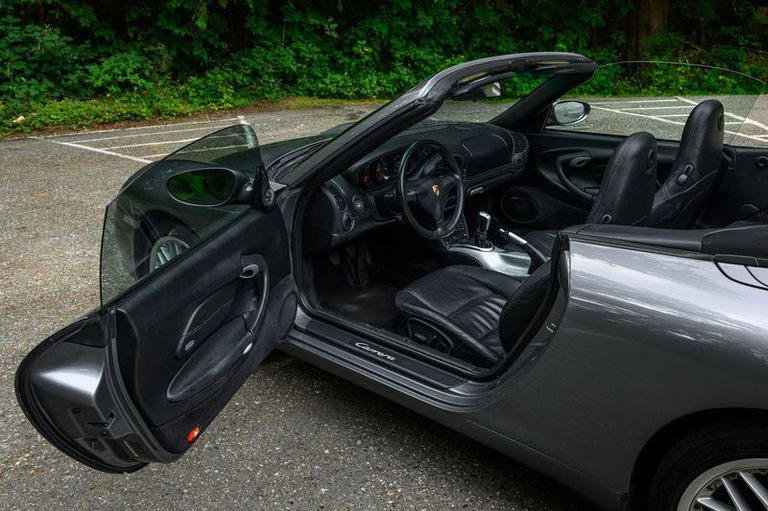 Porsche 996.2 Carrera