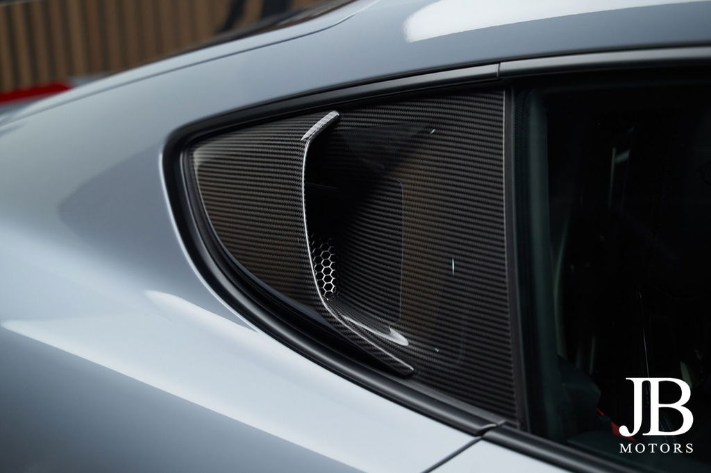 Porsche 718 Cayman GT4 RS