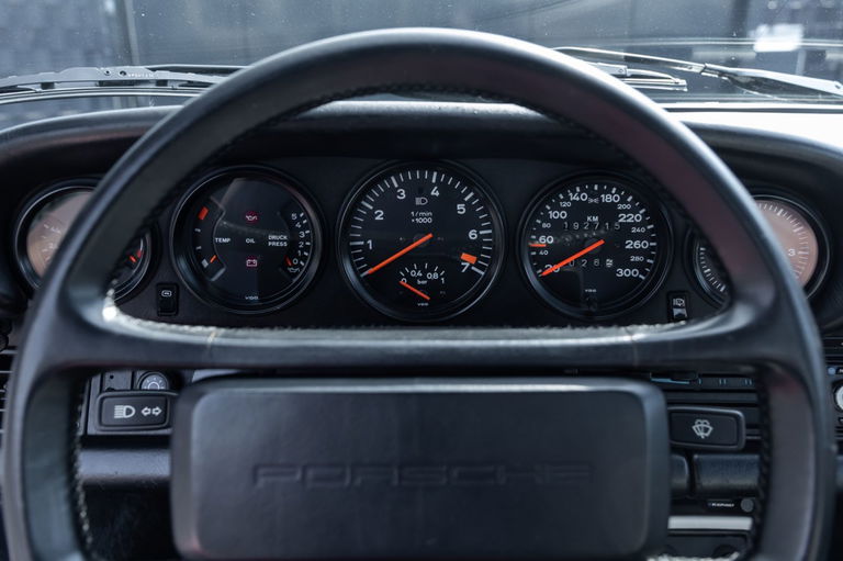 Porsche 911 Turbo 3.3