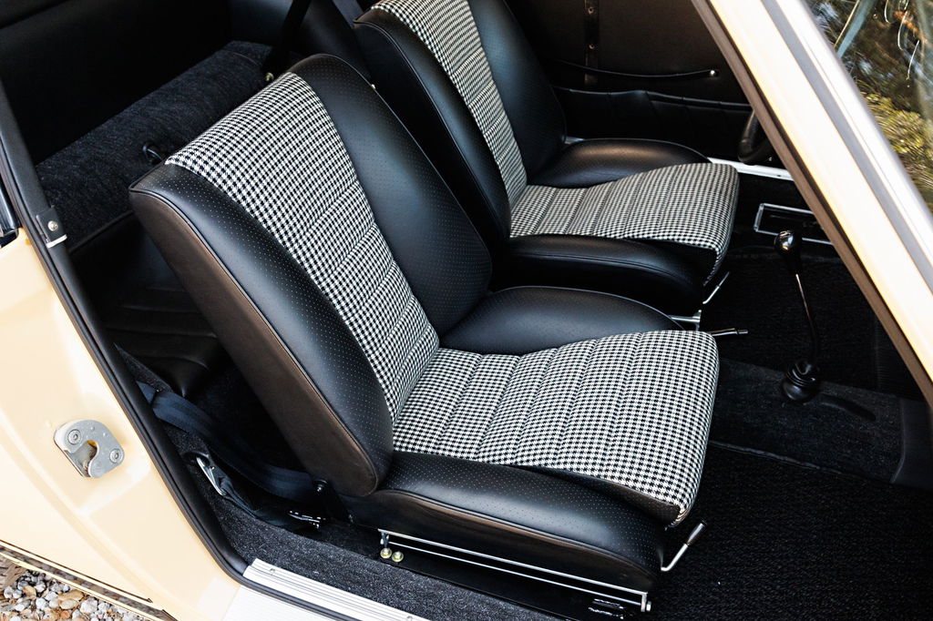 Porsche 911 S (F-Modell)