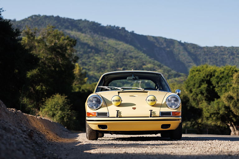 Porsche 911 S (F-Modell)