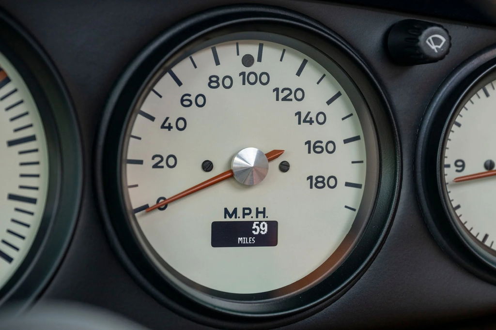 Porsche 911 Reimagined by Singer