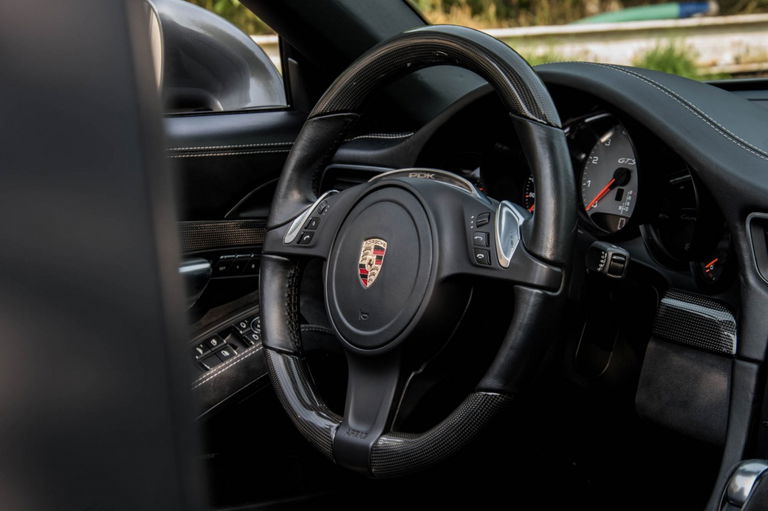 Porsche 991 Carrera 4 GTS