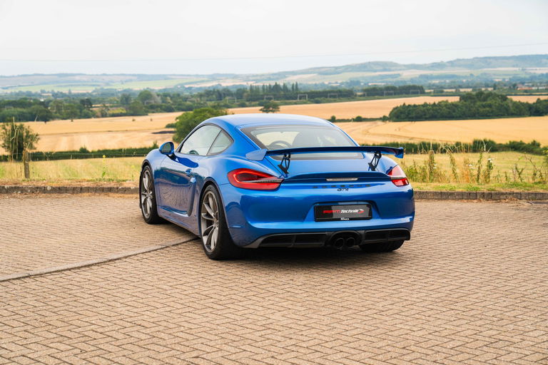 Porsche 981 Cayman GT4