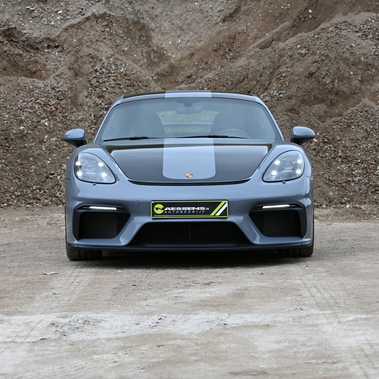 Porsche 718 Cayman GT4
