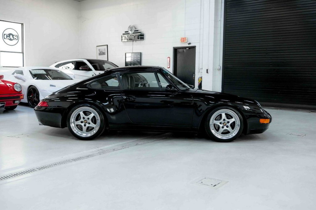 Porsche 993 Carrera