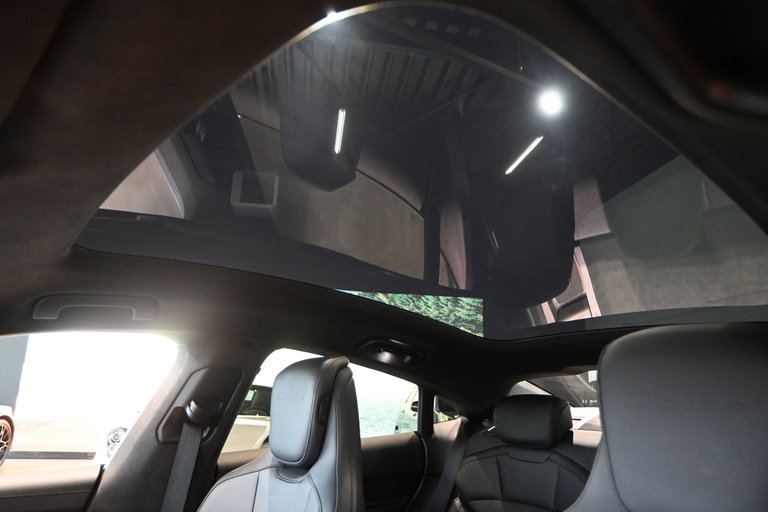 Porsche Taycan Turbo