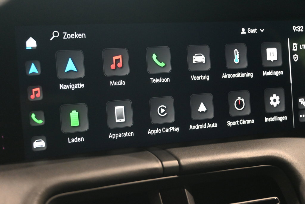 Porsche Taycan Turbo