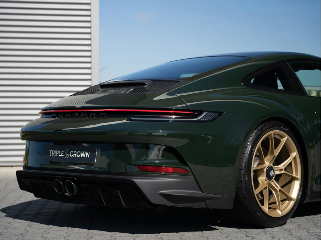 Porsche 992 GT3 Touring