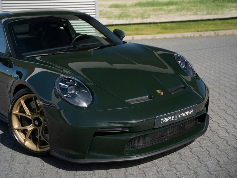 Porsche 992 GT3 Touring