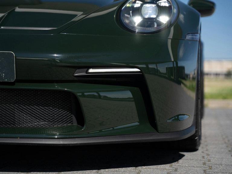 Porsche 992 GT3 Touring