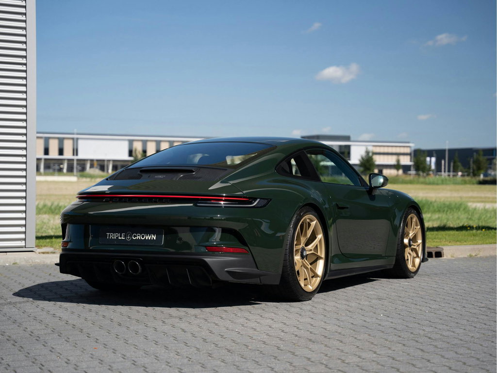 Porsche 992 GT3 Touring