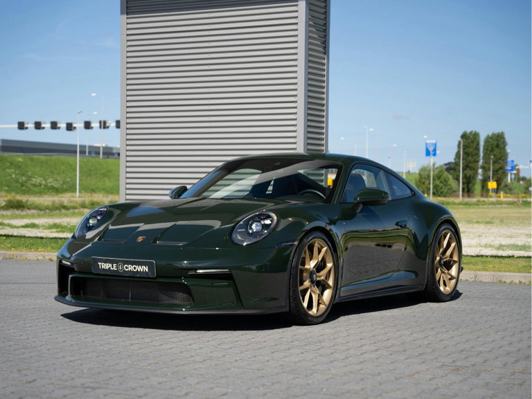 Porsche 992 GT3 Touring