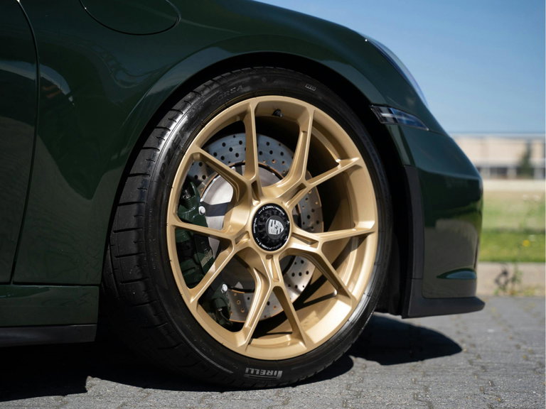 Porsche 992 GT3 Touring