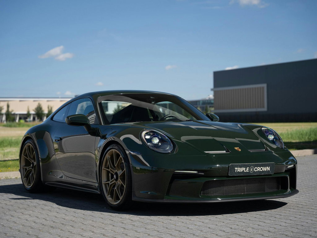 Porsche 992 GT3 Touring