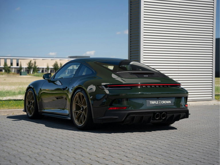 Porsche 992 GT3 Touring
