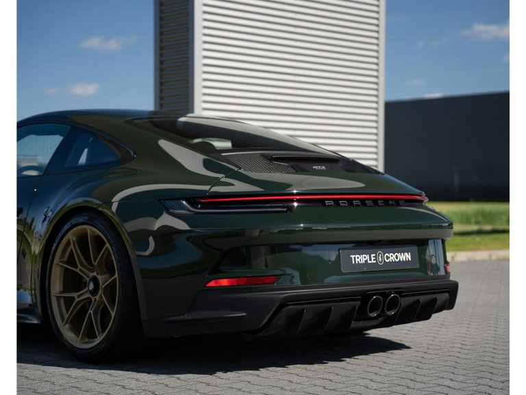 Porsche 992 GT3 Touring