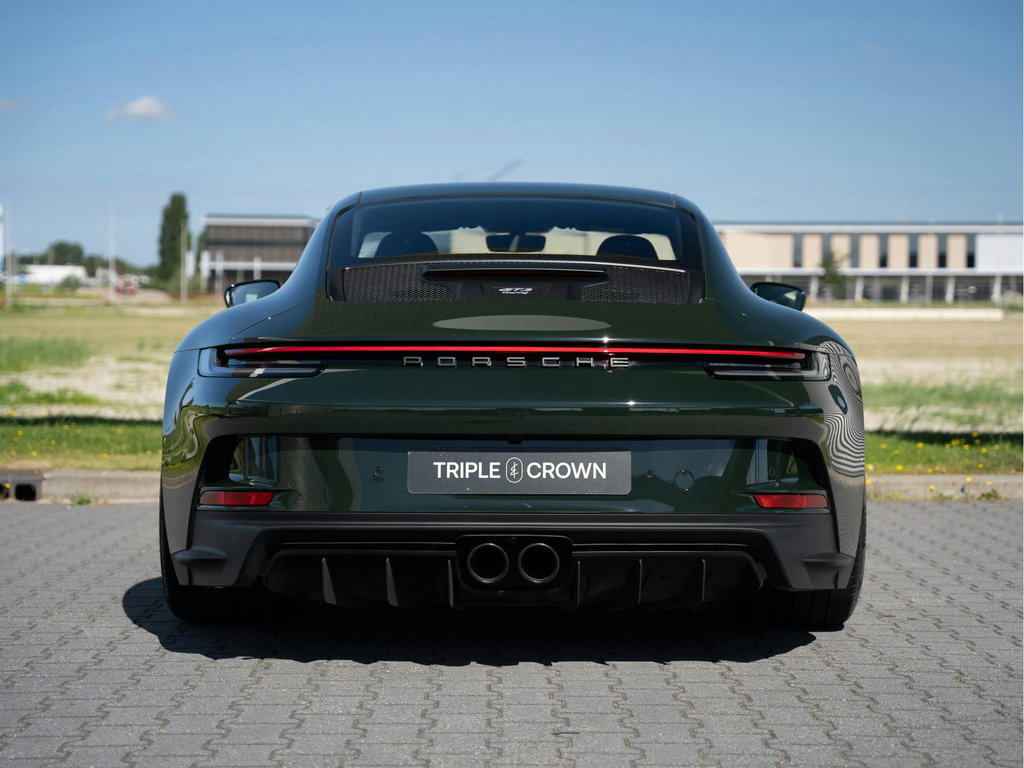 Porsche 992 GT3 Touring