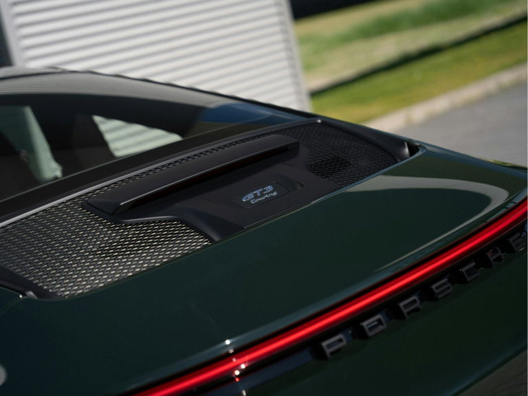 Porsche 992 GT3 Touring