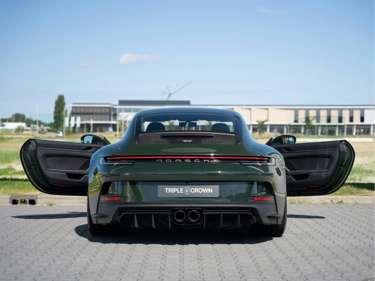 Porsche 992 GT3 Touring