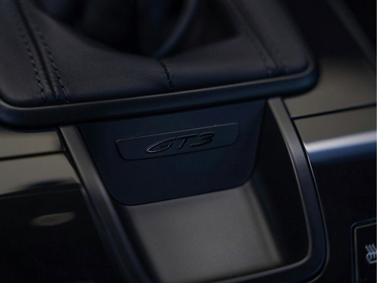 Porsche 992 GT3 Touring
