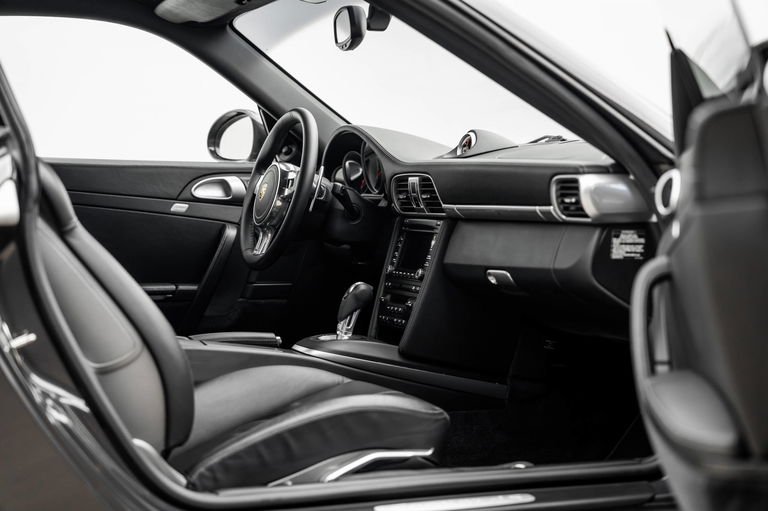 Porsche 997.2 Carrera 4S