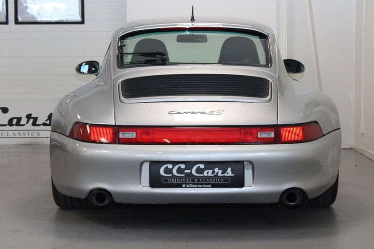 Porsche 993 Carrera 4S