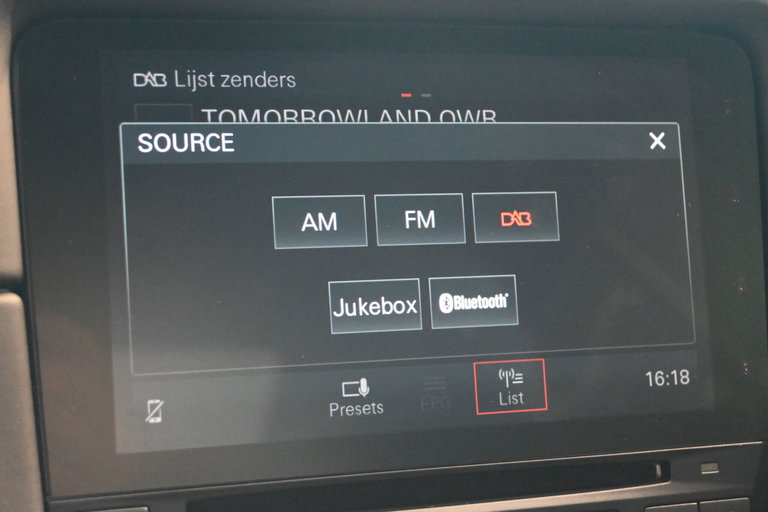 Porsche 718 Cayman GT4