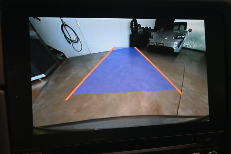 Porsche 718 Cayman GT4