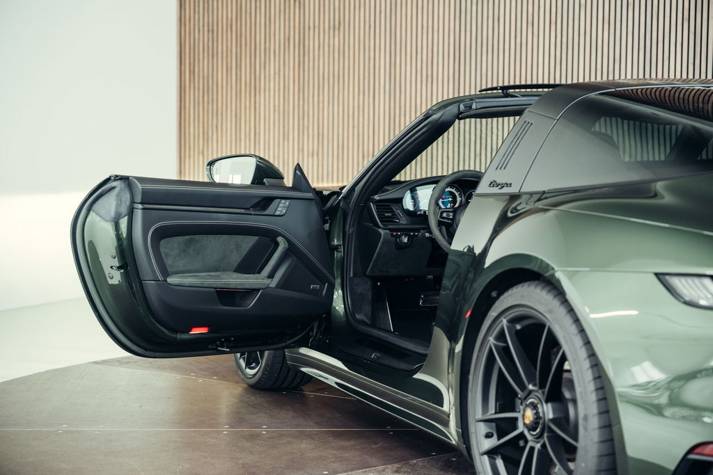 Porsche 992 Targa 4 GTS