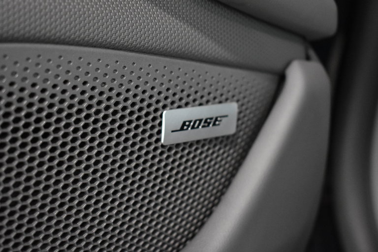 Porsche Taycan 4 Cross Turismo