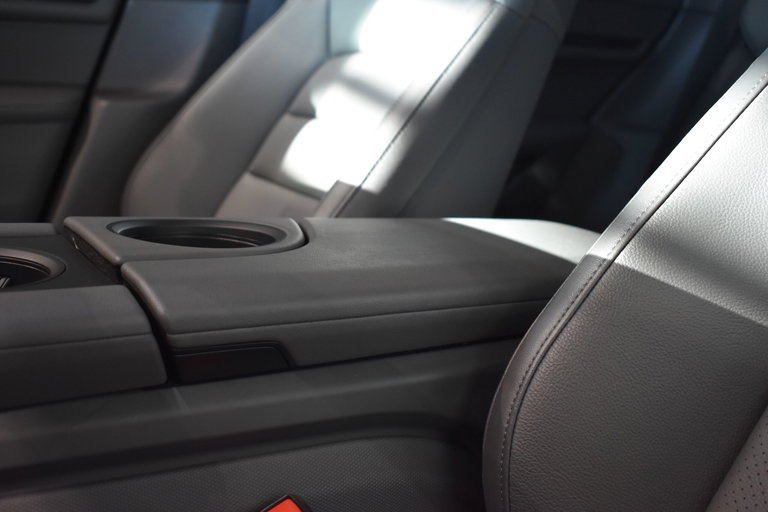 Porsche Taycan 4 Cross Turismo