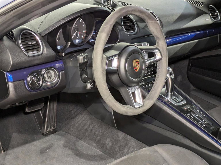 Porsche 718 Spyder