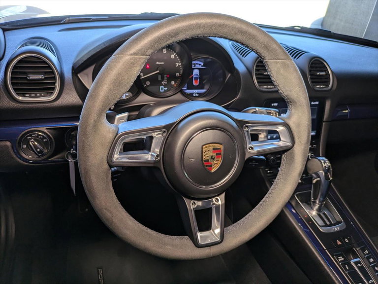 Porsche 718 Spyder