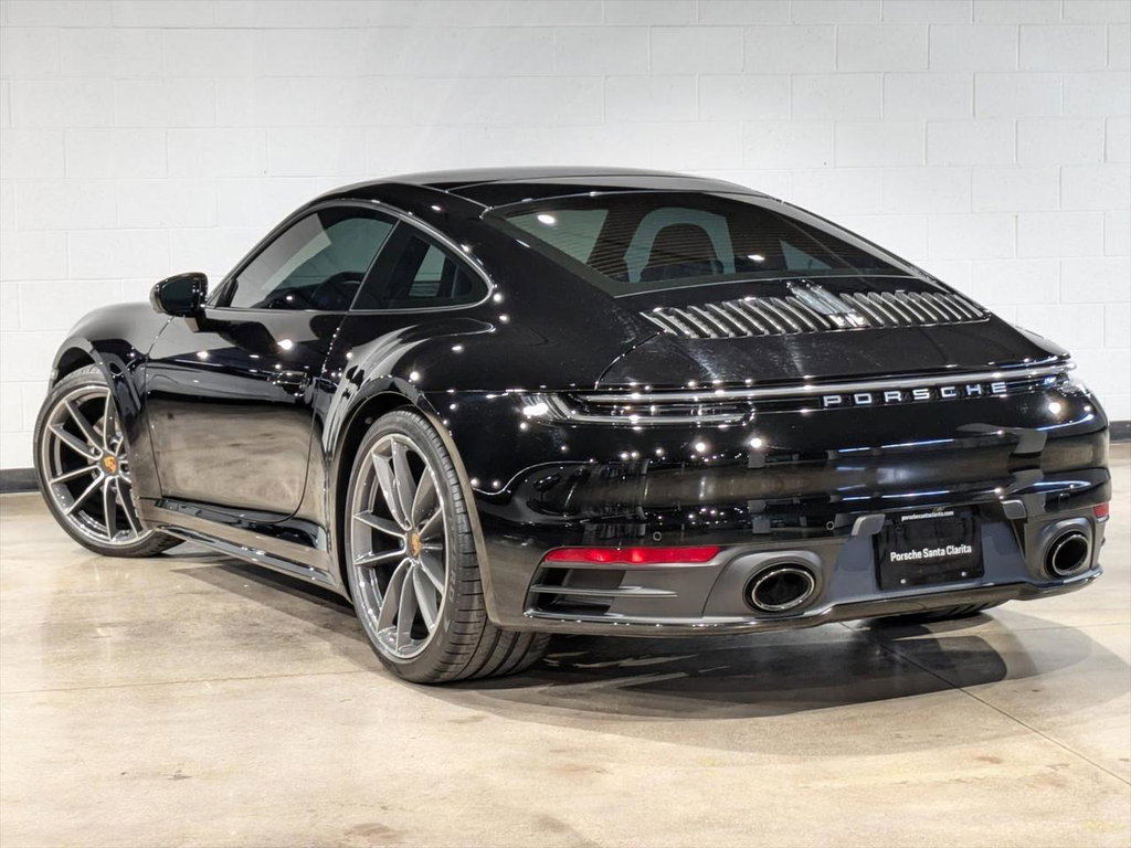 Porsche 992 Carrera