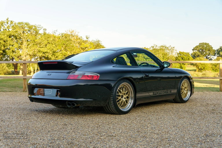 Porsche 996.2 Carrera